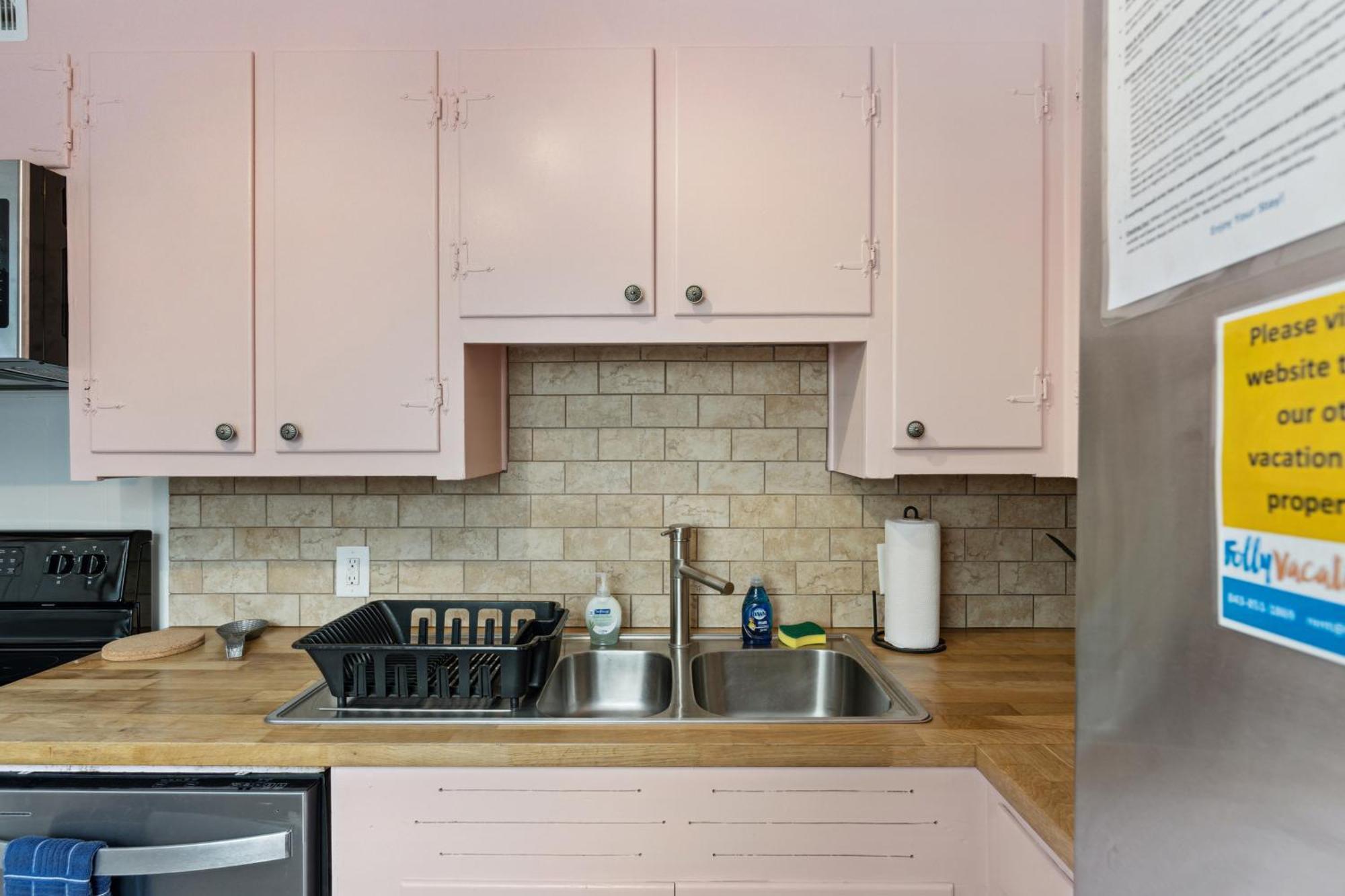 Folly Vacation Great Location, Vintage And Fun 120 Unit A Apartment Folly Beach Ngoại thất bức ảnh