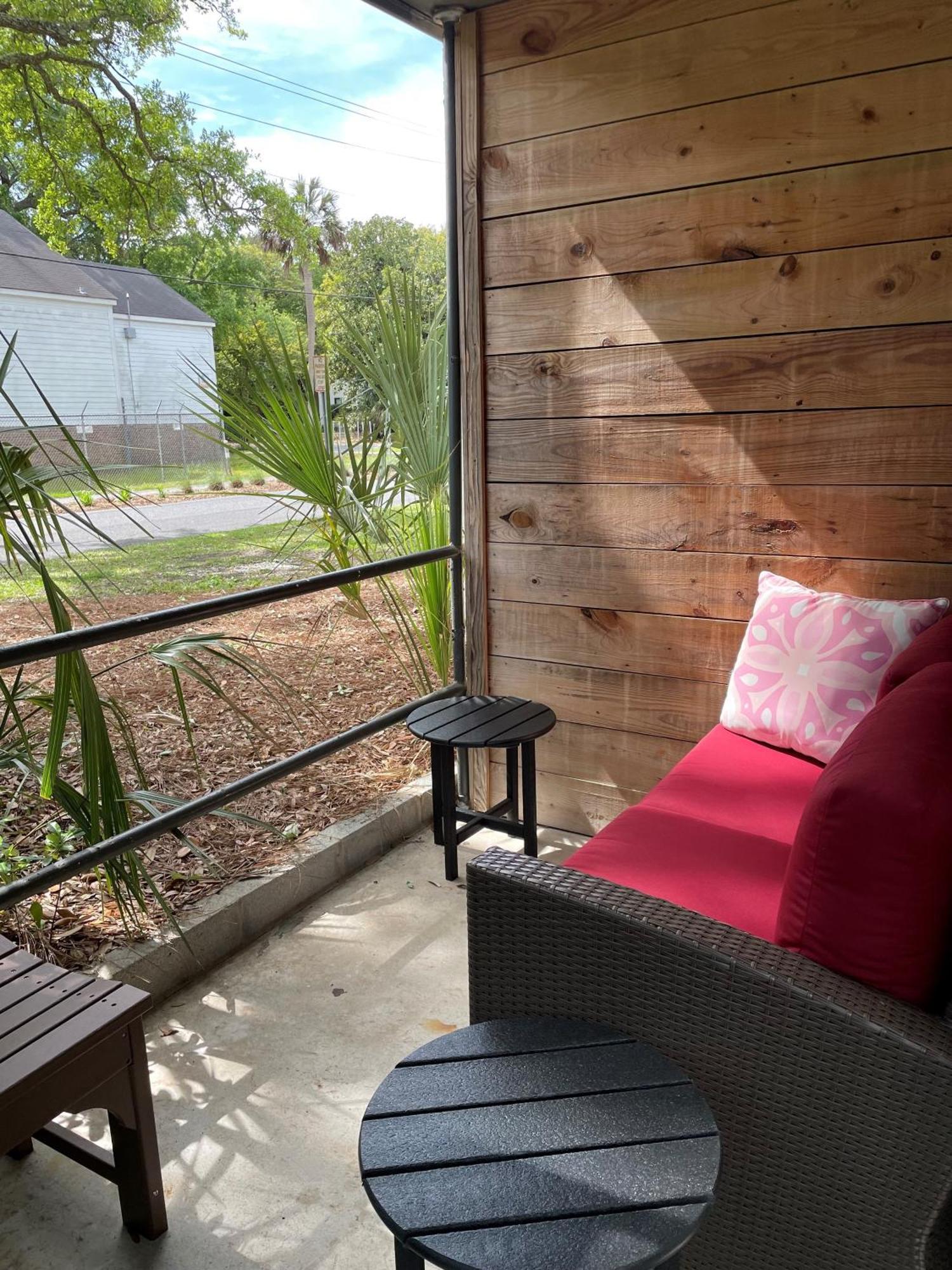 Folly Vacation Great Location, Vintage And Fun 120 Unit A Apartment Folly Beach Ngoại thất bức ảnh